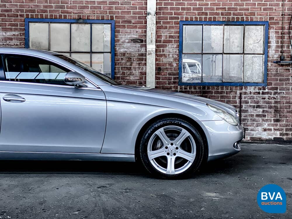Mercedes-Benz CLS500 5.0 V8 306 PS CLS-Klasse 2007.