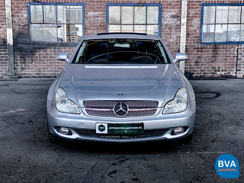 Mercedes-Benz CLS500 5.0 V8 306 PS CLS-Klasse 2007.