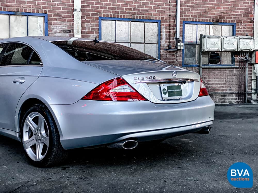 Mercedes-Benz CLS500 5.0 V8 306 PS CLS-Klasse 2007.