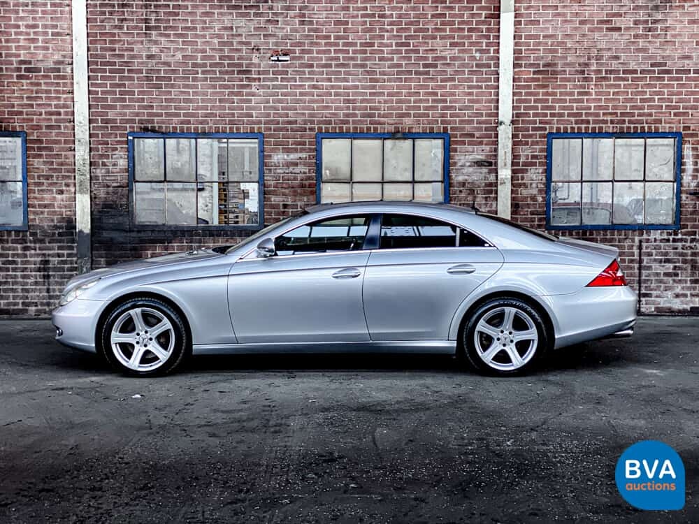 Mercedes-Benz CLS500 5.0 V8 306 PS CLS-Klasse 2007.