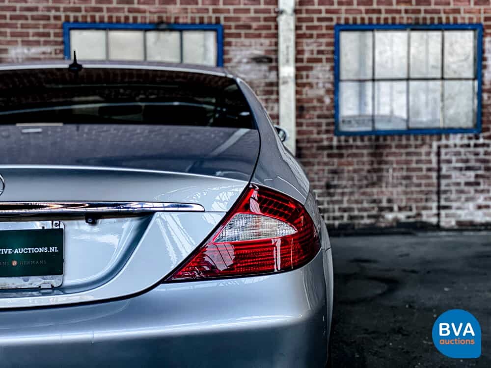Mercedes-Benz CLS500 5.0 V8 306 PS CLS-Klasse 2007.