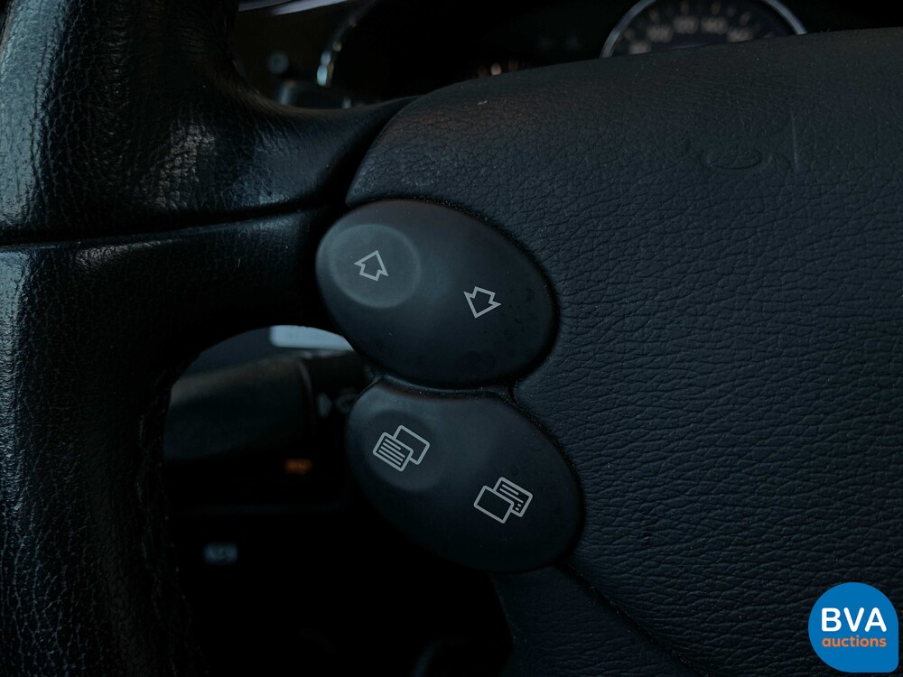 Mercedes-Benz CLS500 5.0 V8 306 PS CLS-Klasse 2007.