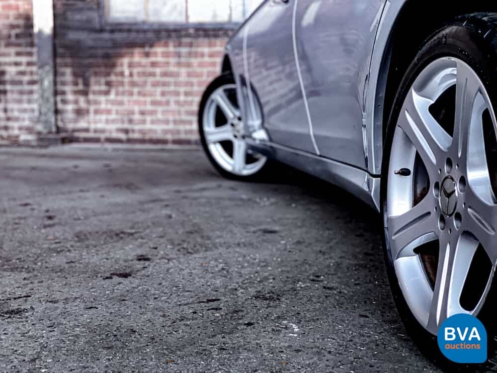 Mercedes-Benz CLS500 5.0 V8 306 PS CLS-Klasse 2007.