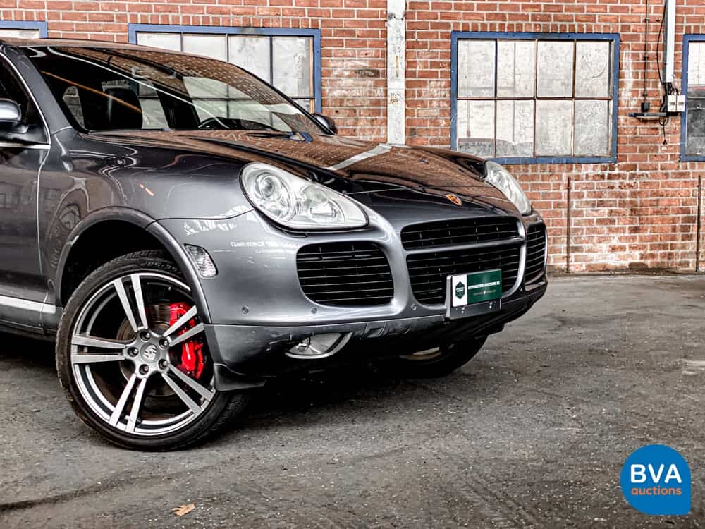 Porsche Cayenne Turbo 4.5 V8 450 PS 2003 -YOUNGTIMER-.