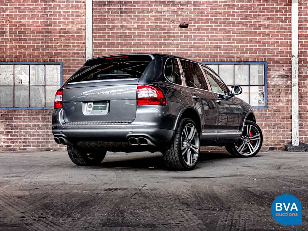 Porsche Cayenne Turbo 4.5 V8 450 PS 2003 -YOUNGTIMER-.