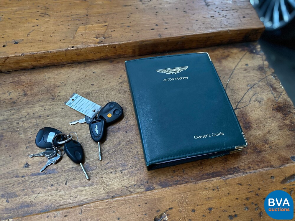 Aston Martin DB7 Volante Vantage 5.9 V12 416pk 2001 -Org NL-, 15-GS-FD.