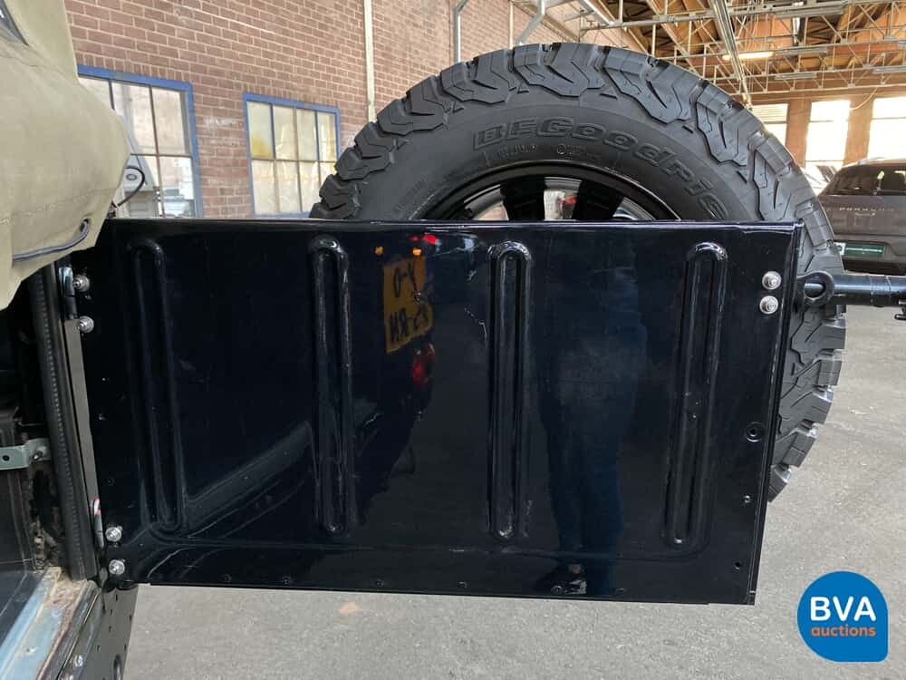 Land Rover Defender 90 Softtop Pick-Up 122 PS 2009 CUSTOM, V-095-RN.