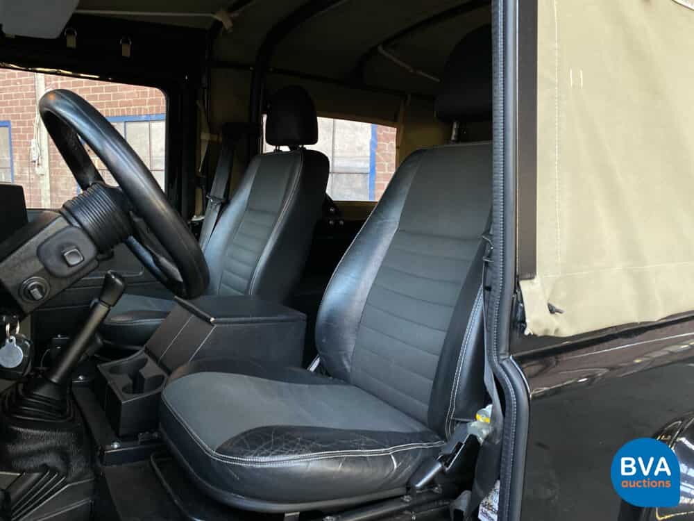 Land Rover Defender 90 Softtop Pick-Up 122 PS 2009 CUSTOM, V-095-RN.