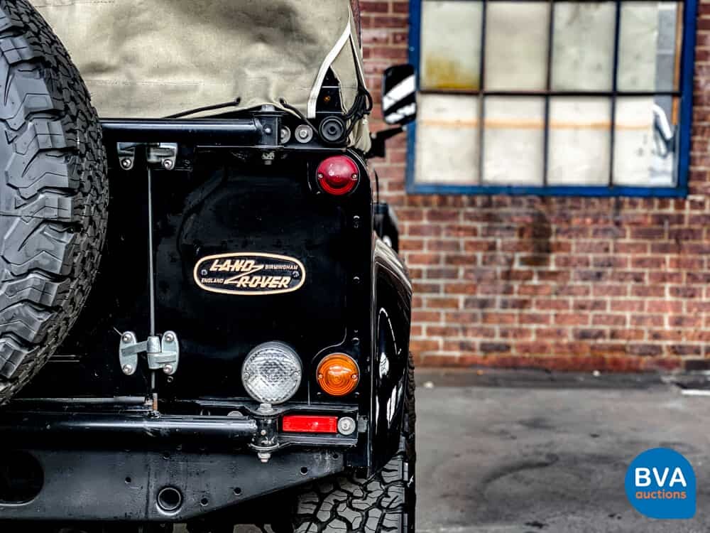 Land Rover Defender 90 Softtop Pick-Up 122 PS 2009 CUSTOM, V-095-RN.