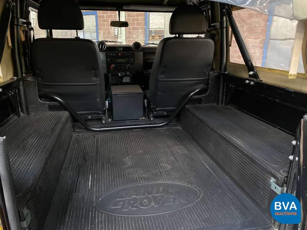 Land Rover Defender 90 Softtop Pick-Up 122 PS 2009 CUSTOM, V-095-RN.