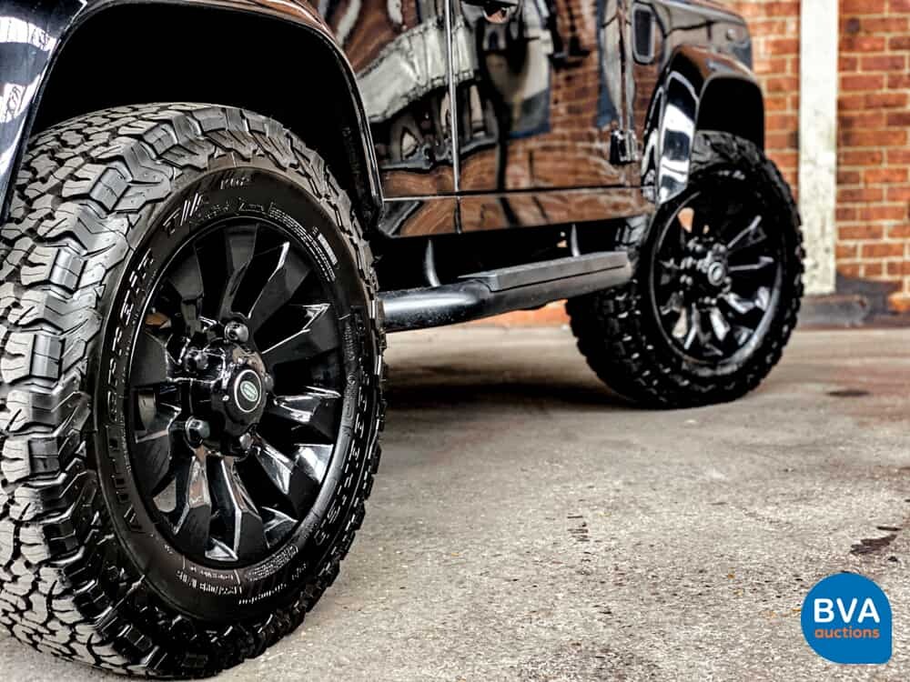 Land Rover Defender 90 Softtop Pick-Up 122 PS 2009 CUSTOM, V-095-RN.