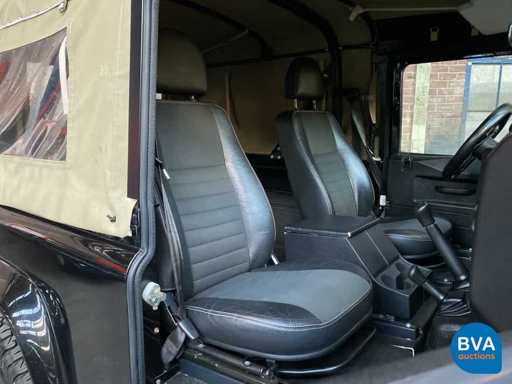 Land Rover Defender 90 Softtop Pick-Up 122 PS 2009 CUSTOM, V-095-RN.