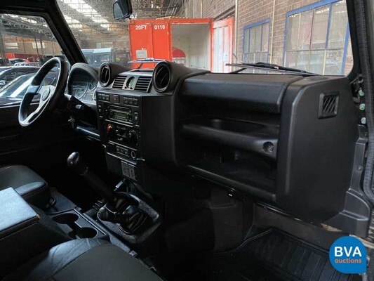 Land Rover Defender 90 Softtop Pick-Up 122 PS 2009 CUSTOM, V-095-RN.