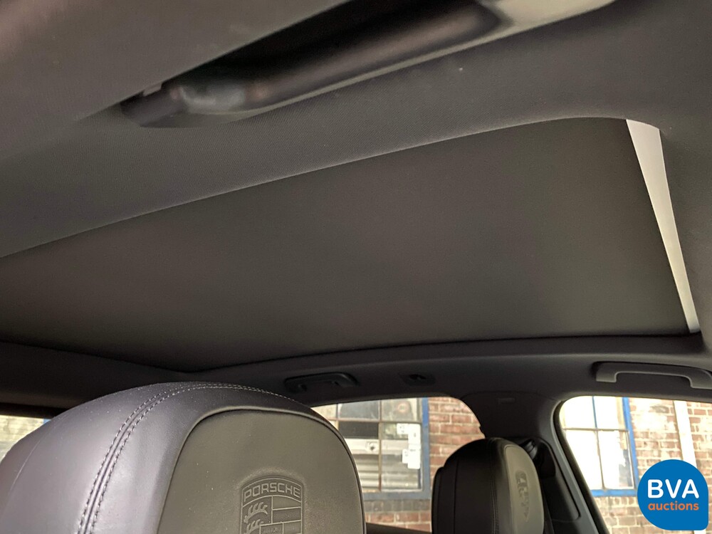 Porsche Cayenne S E-Hybrid 3.0 Sportchrono 462pk 2018 Plug-In Hybrid -Org NL-, TL-910-F.