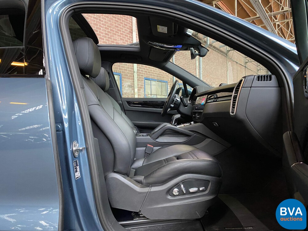 Porsche Cayenne S E-Hybrid 3.0 Sportchrono 462pk 2018 Plug-In Hybrid -Org NL-, TL-910-F.