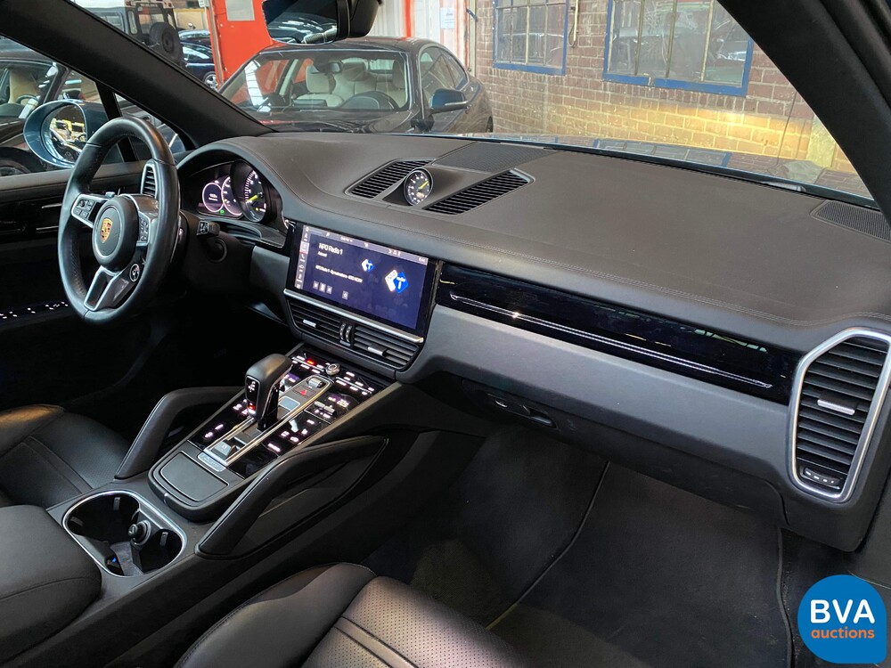 Porsche Cayenne S E-Hybrid 3.0 Sportchrono 462pk 2018 Plug-In Hybrid -Org NL-, TL-910-F.
