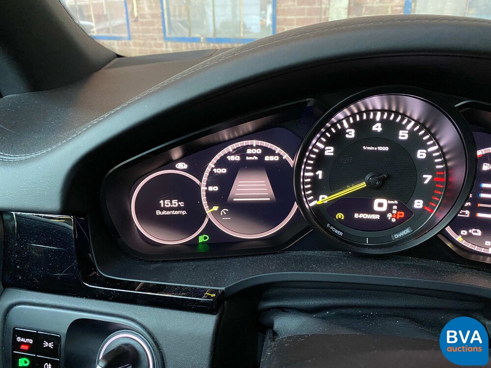 Porsche Cayenne S E-Hybrid 3.0 Sportchrono 462pk 2018 Plug-In Hybrid -Org NL-, TL-910-F.