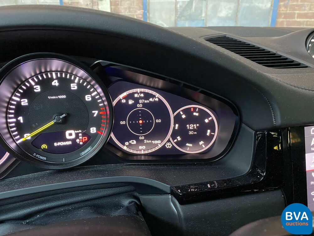 Porsche Cayenne S E-Hybrid 3.0 Sportchrono 462pk 2018 Plug-In Hybrid -Org NL-, TL-910-F.