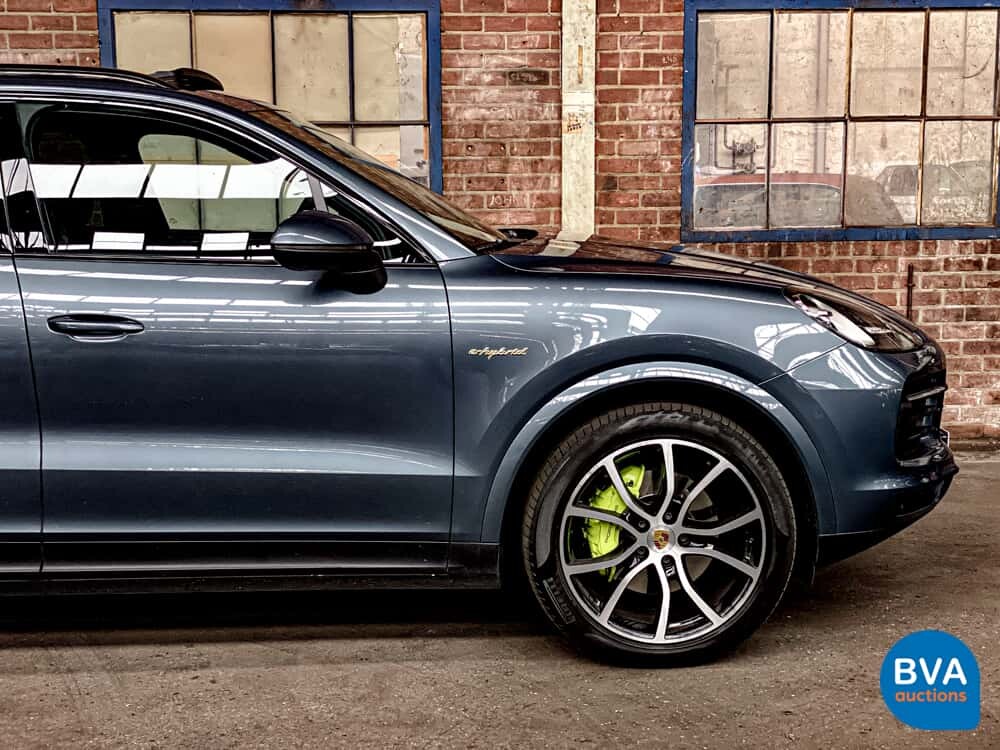 Porsche Cayenne S E-Hybrid 3.0 Sportchrono 462pk 2018 Plug-In Hybrid -Org NL-, TL-910-F.