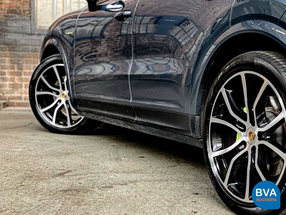 Porsche Cayenne S E-Hybrid 3.0 Sportchrono 462pk 2018 Plug-In Hybrid -Org NL-, TL-910-F.