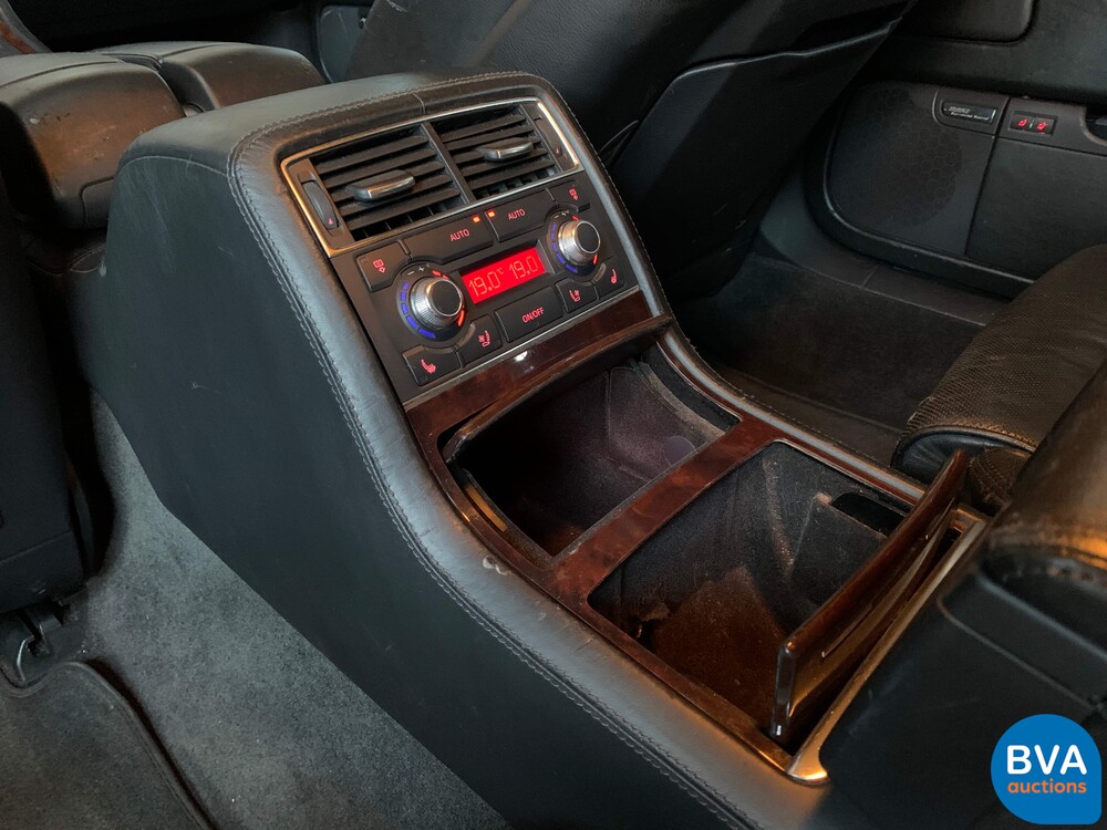 Audi A8 Lang 6.0 W12 Quattro Pro Linie 450 PS 2004, 69-RD-NX.