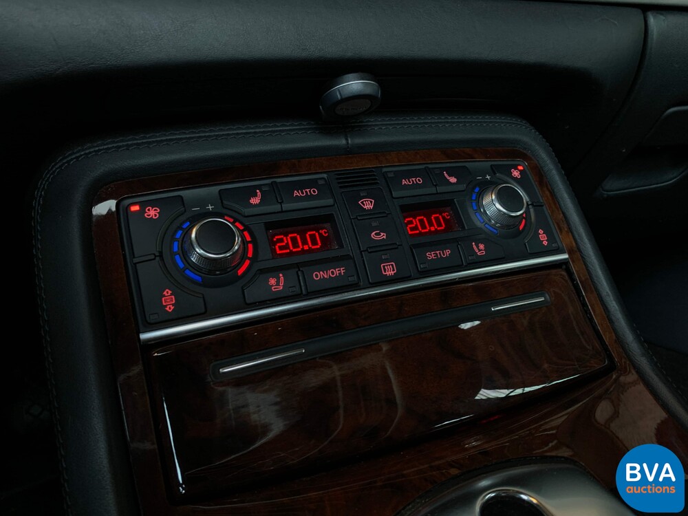 Audi A8 Lang 6.0 W12 Quattro Pro Linie 450 PS 2004, 69-RD-NX.