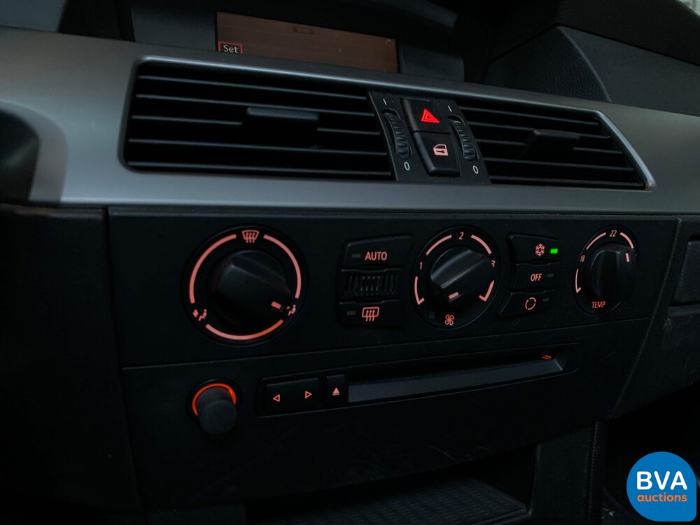 BMW 525i Sedan 192pk 5-series E60 Youngtimer VAT 2005, H-022-XL.