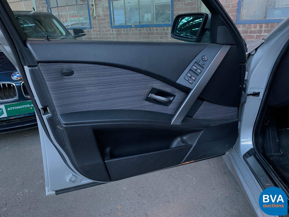 BMW 525i Sedan 192pk 5-series E60 Youngtimer VAT 2005, H-022-XL.