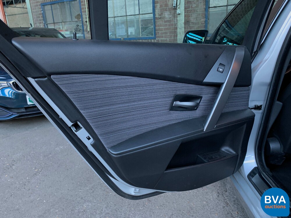 BMW 525i Sedan 192pk 5-series E60 Youngtimer VAT 2005, H-022-XL.