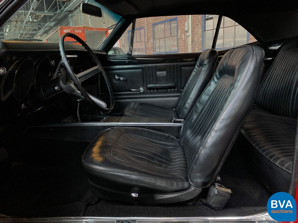 Chevrolet Camaro 5.7 V8 296 PS 1967, AR-64-44.