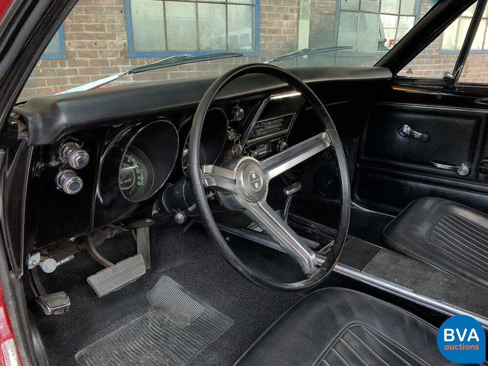 Chevrolet Camaro 5.7 V8 296 PS 1967, AR-64-44.