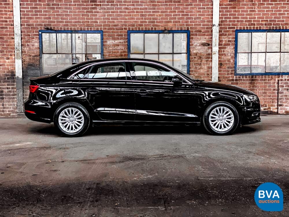 Audi A3 Limousine 1.6 TDI 110 PS 2016.