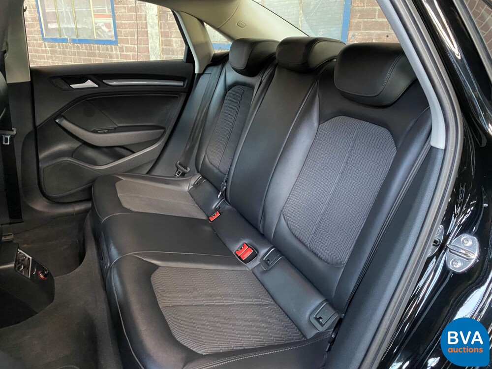 Audi A3 Limousine 1.6 TDI 110 PS 2016.