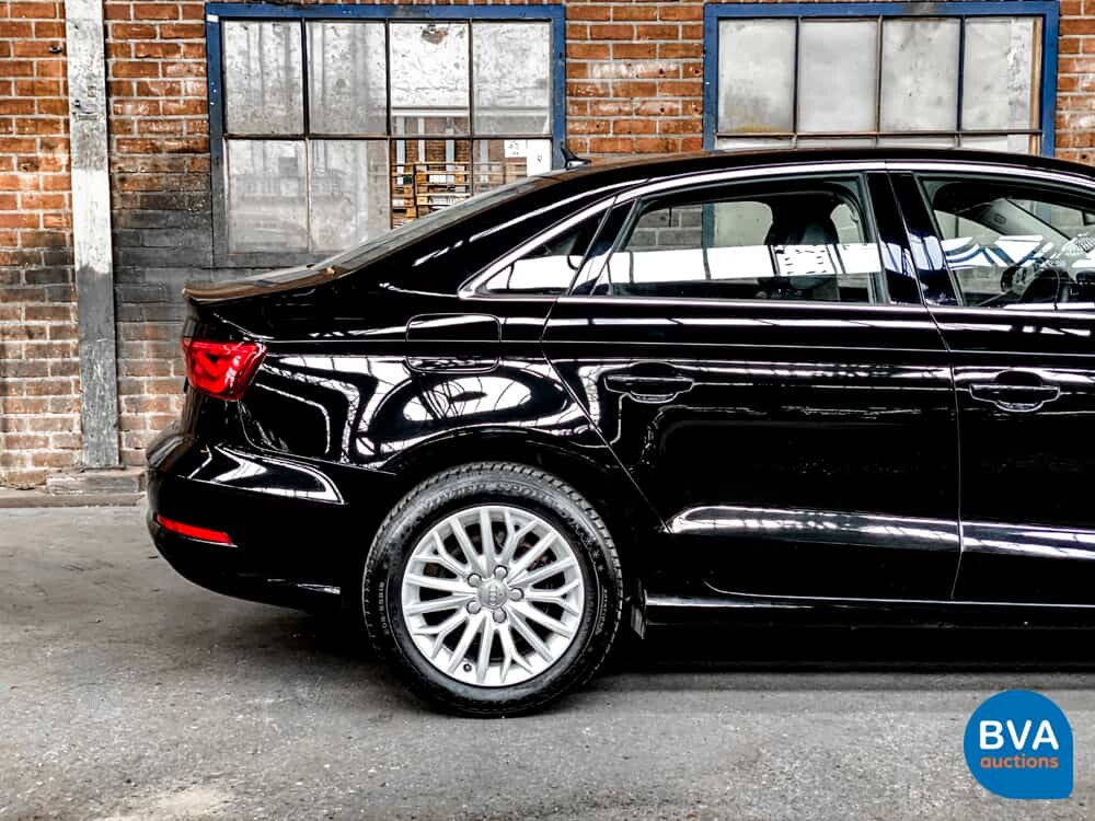 Audi A3 Limousine 1.6 TDI 110 PS 2016.