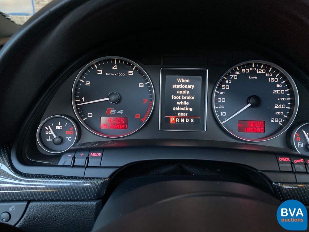 Audi S4 Avant 4.2 V8 Quattro 344 PS 2006, N-811-DX.