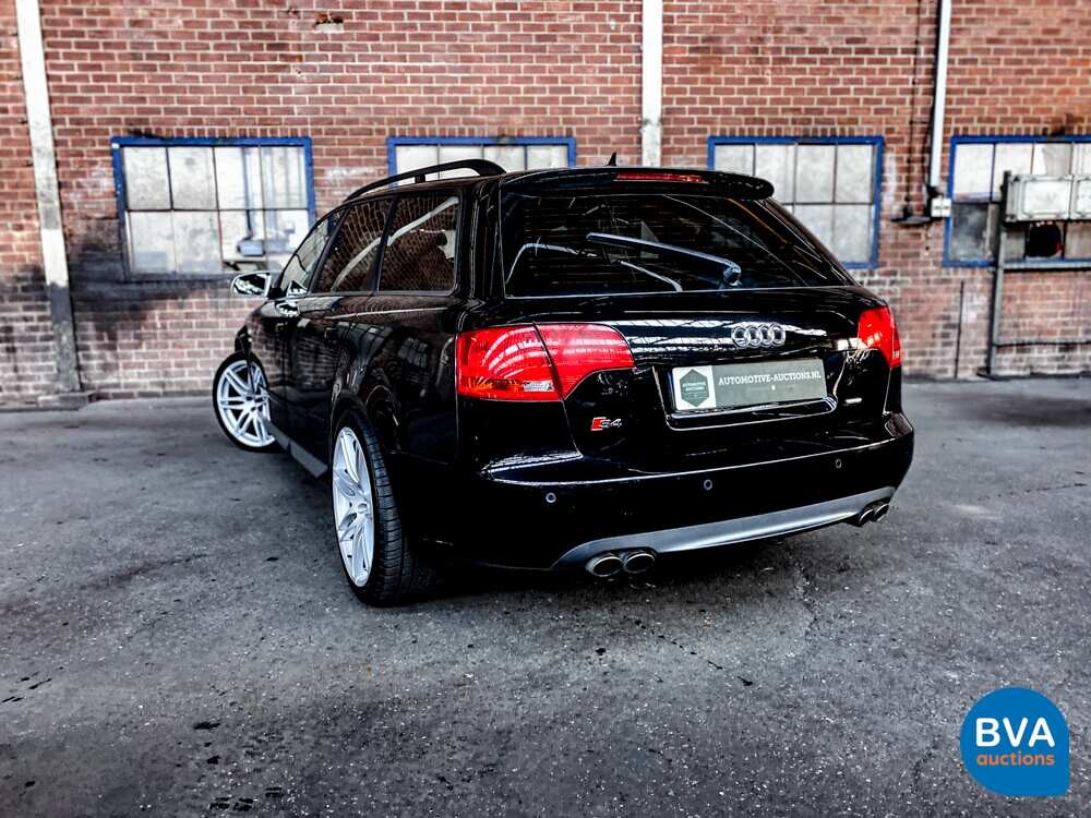 Audi S4 Avant 4.2 V8 Quattro 344 PS 2006, N-811-DX.