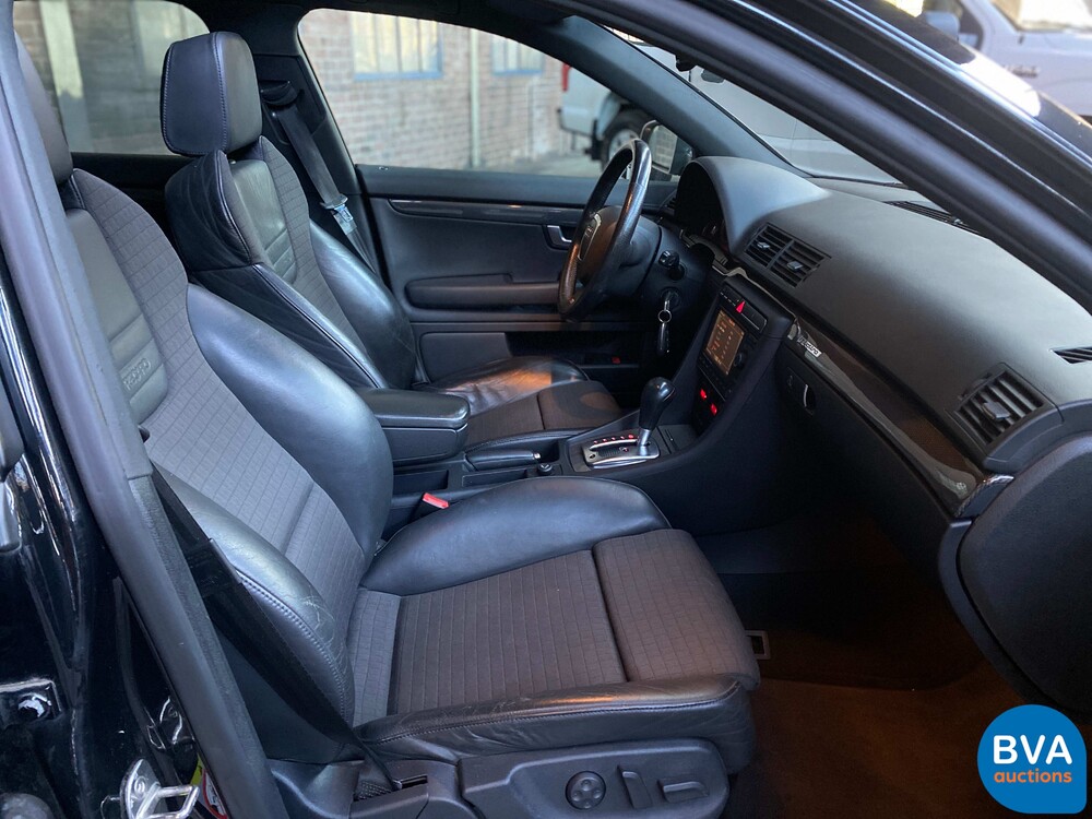 Audi S4 Avant 4.2 V8 Quattro 344 PS 2006, N-811-DX.