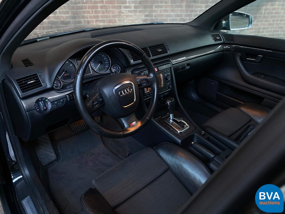 Audi S4 Avant 4.2 V8 Quattro 344 PS 2006, N-811-DX.
