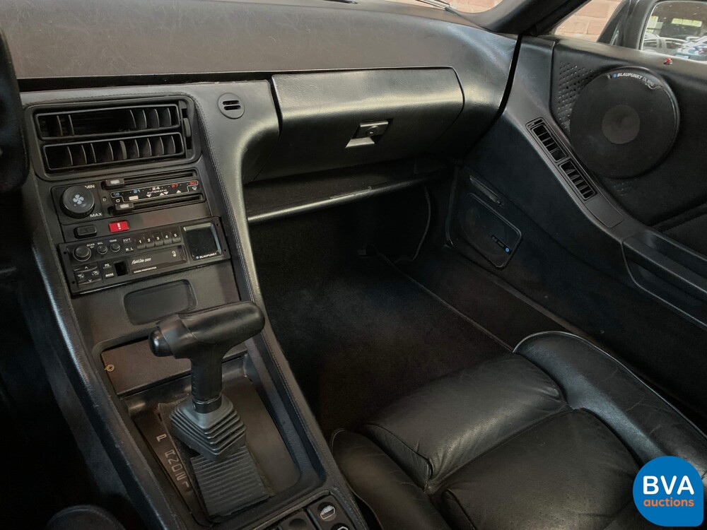 Porsche 928S 4.7 V8 300 PS 1983.