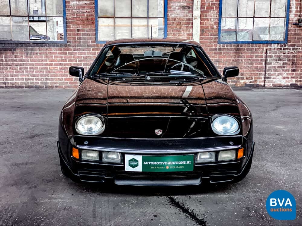 Porsche 928S 4.7 V8 300 PS 1983.