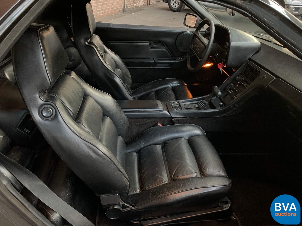 Porsche 928S 4.7 V8 300 PS 1983.
