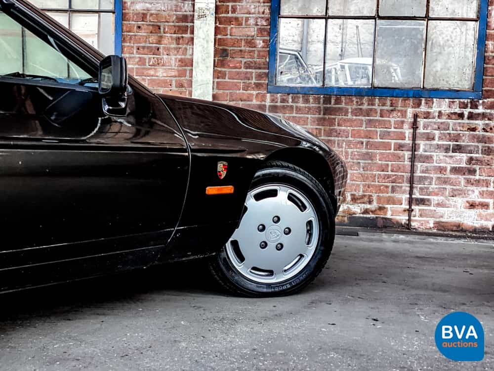 Porsche 928S 4.7 V8 300 PS 1983.