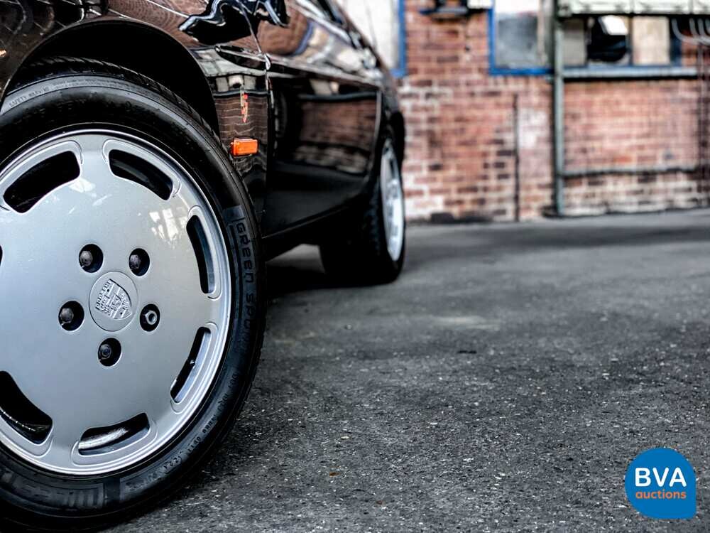 Porsche 928S 4.7 V8 300 PS 1983.