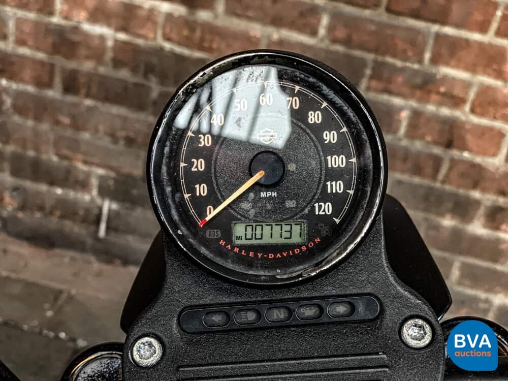 Harley Davidson Sportster 883 2015, 49-ML-GG.