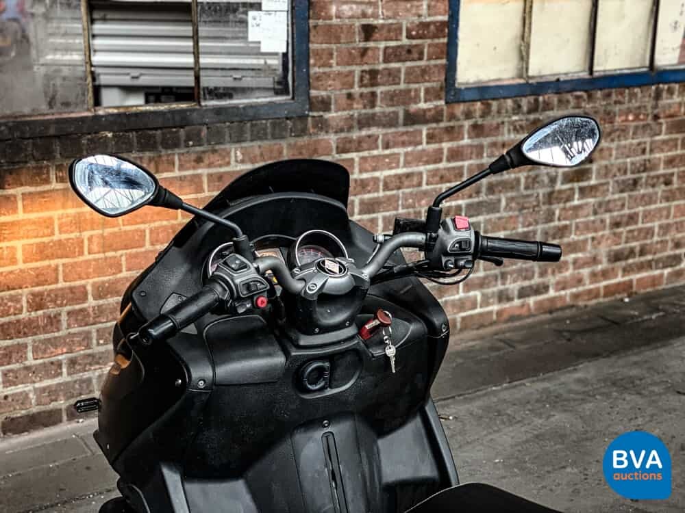 Gilera Fuoco 500 Scooter 39pk 2013, ZK-361-F