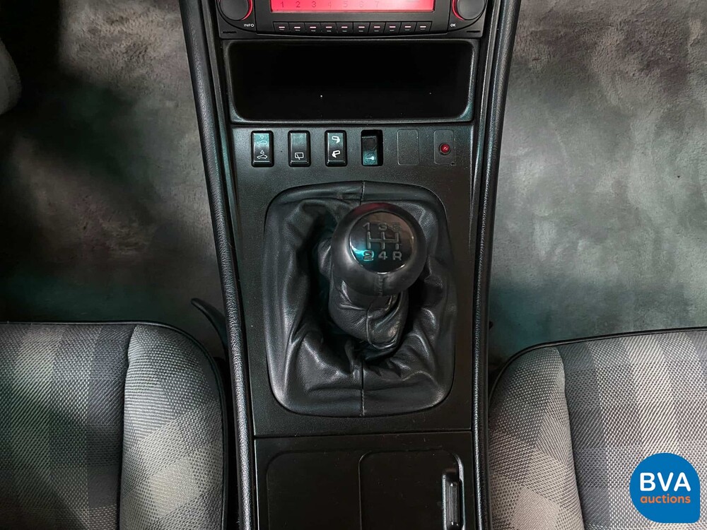 Porsche 944 2.5 Coupe 160PS 1987 -Org. NL-, SP-57-RH.