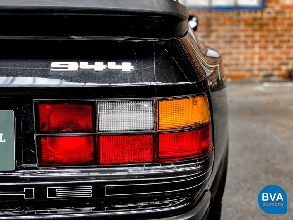 Porsche 944 2.5 Coupe 160PS 1987 -Org. NL-, SP-57-RH.