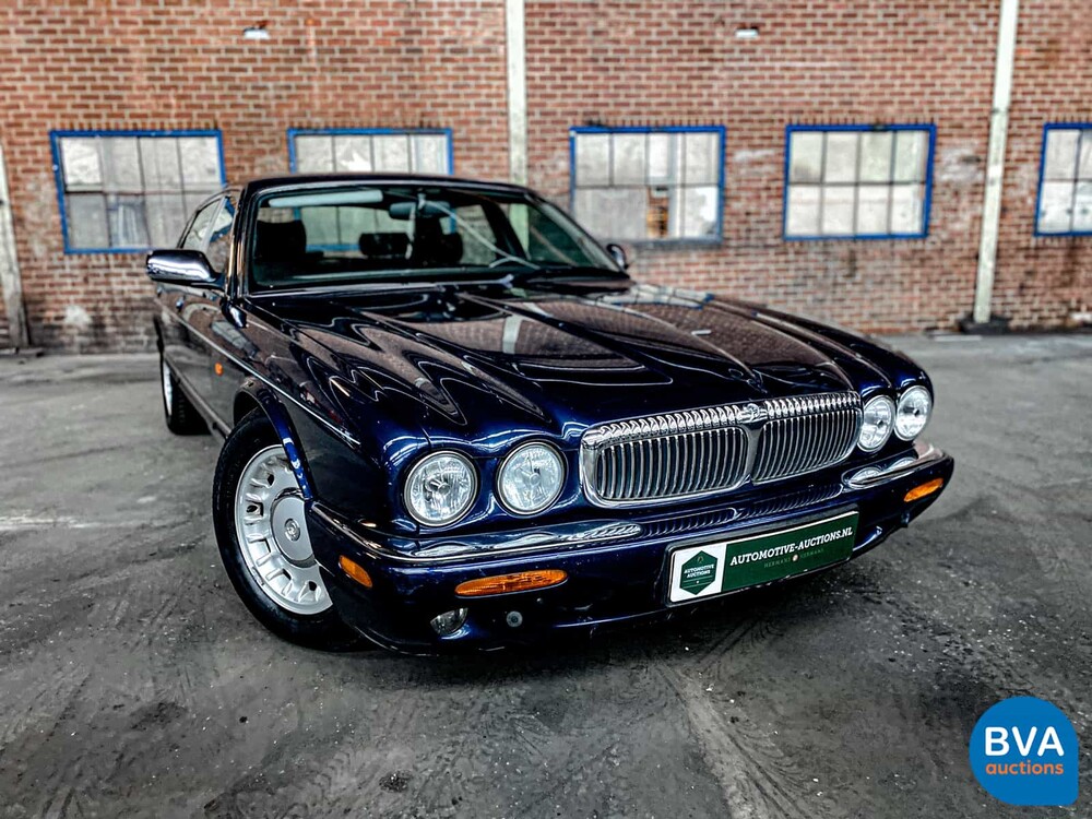 Daimler Super V8 363 PS 1998, 36-HL-BF.