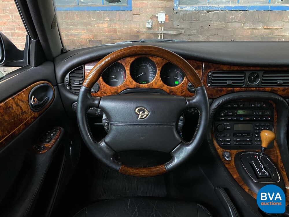 Daimler Super V8 363 PS 1998, 36-HL-BF.