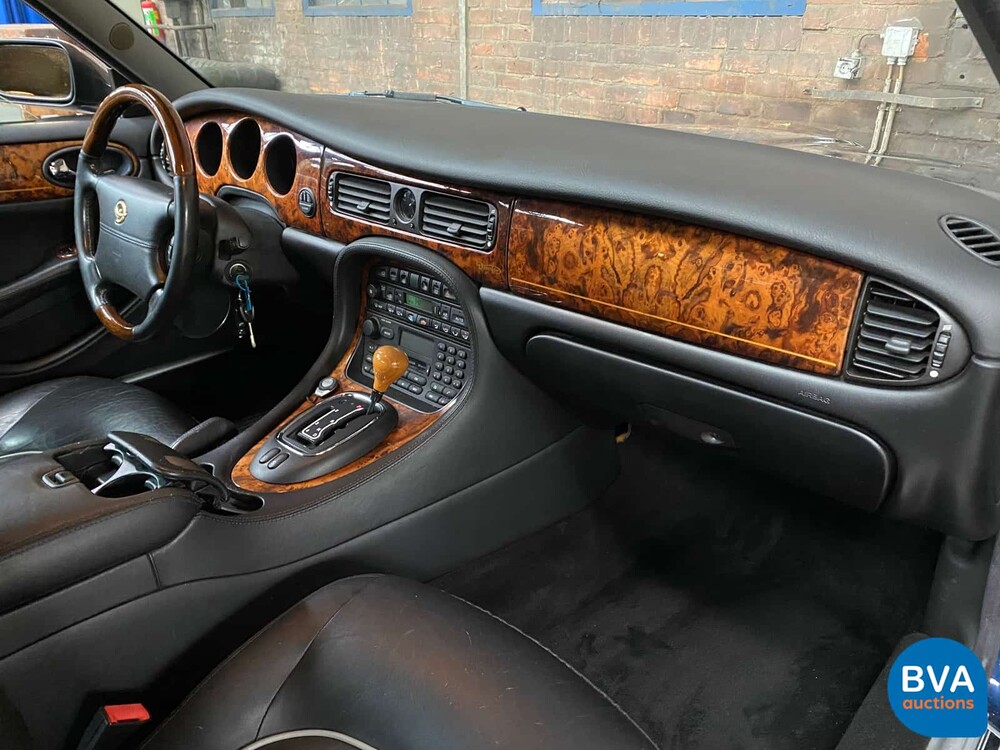 Daimler Super V8 363 PS 1998, 36-HL-BF.